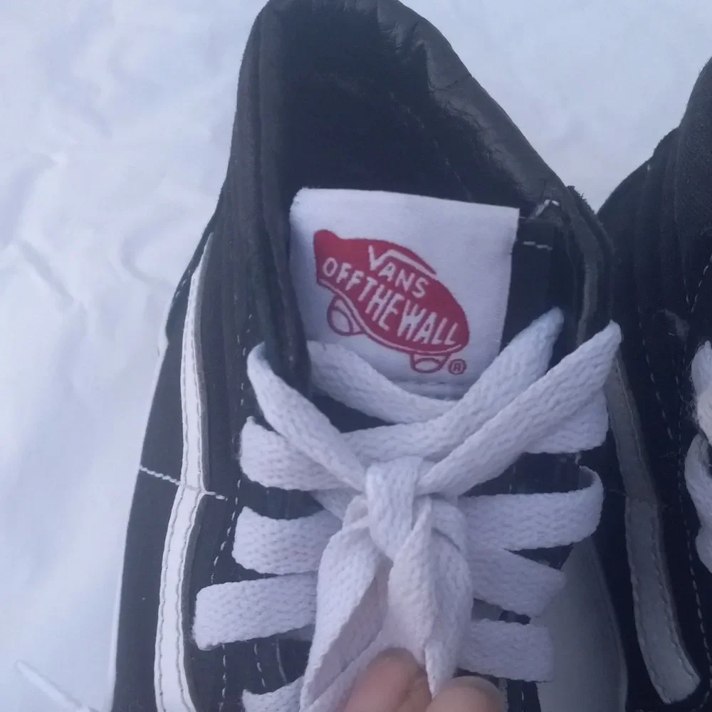 Vans SK8-HI Shoes Black & White Kids Size 1